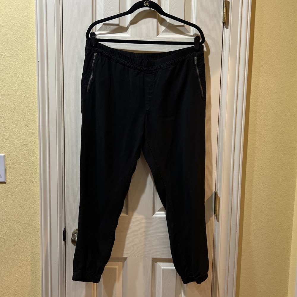 Dear John Women Black Jogger Pants L Tapered Flat Front Zipper Pockets Casual